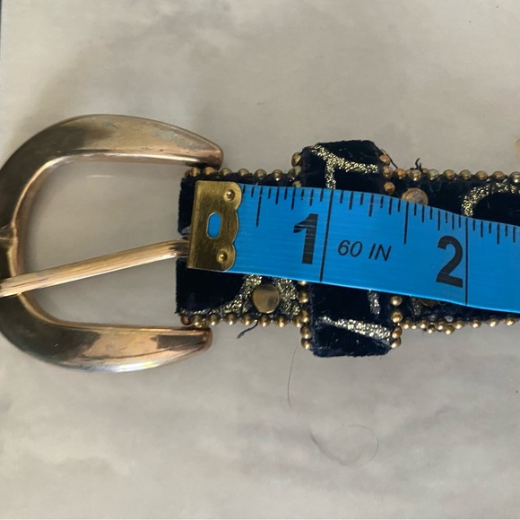 Vintage Elite Fresno California Velvet Belt Size Medium with Brass Buckle - Picture 5 of 14